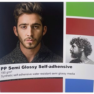 Color Europe PP Semi glossy , self-adhesive 190 grams - 42" x 30 metros 